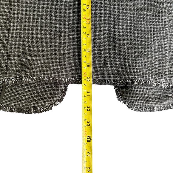Ann Taylor Loft Women's Petite Gray Tweed Open Front Fringe Blazer Size 8P - Picture 5 of 5
